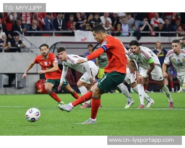 C罗分享葡萄牙队训练瞬间全力备战世预赛坚定信念不负使命 C罗分享葡萄牙队训练瞬间全力备战世预赛坚定信念不负使命