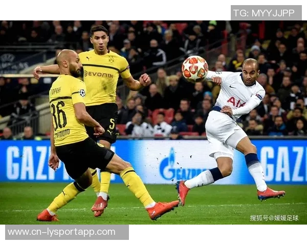 前阿森纳门将策划拳击赛切尔西热刺传奇球员同台竞技 前阿森纳门将策划拳击赛切尔西热刺传奇球员同台竞技