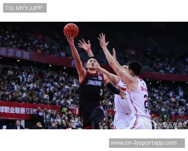 广东全运男篮热身赛大胜澳洲维多利亚焦泊乔与贺希宁双双贡献15分表现出色 广东全运男篮热身赛大胜澳洲维多利亚焦泊乔与贺希宁双双贡献15分表现出色