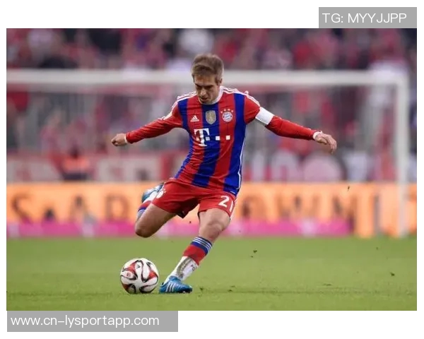 拜仁官方宣布拉姆荣获联邦功勋勋章展现足球公平竞赛精神