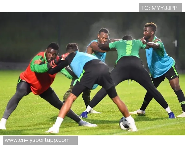 海港队备战海牛之战主场热身赛迎战西海岸 海港队备战海牛之战主场热身赛迎战西海岸